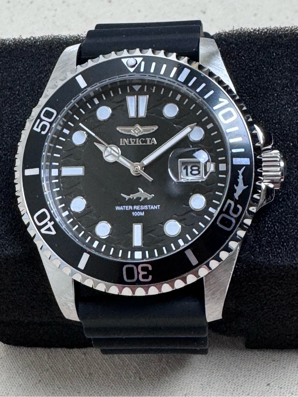 Invicta Pro Diver Men's Quartz Watch 43mm Black Dial NWT (47161)